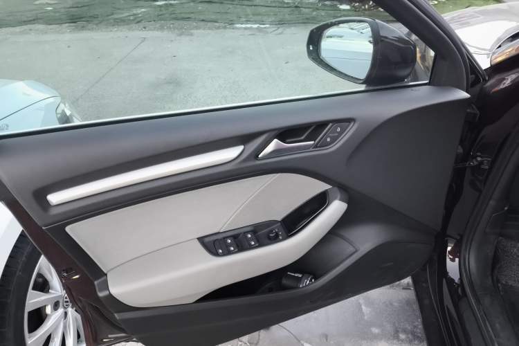 Used Audi A3 2018 30th Anniversary Edition Limousine 35 TFSI Ambition Model
