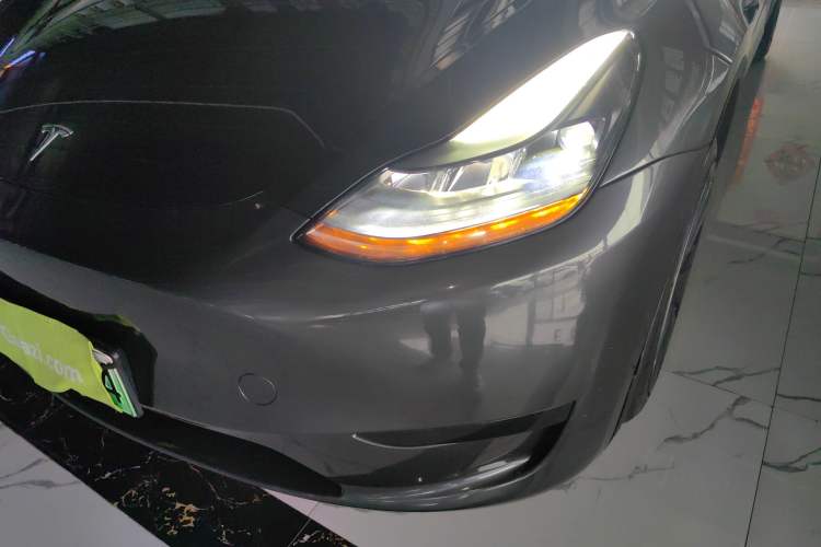 Used Tesla Model Y 2024 Rear-Wheel-Drive Version
