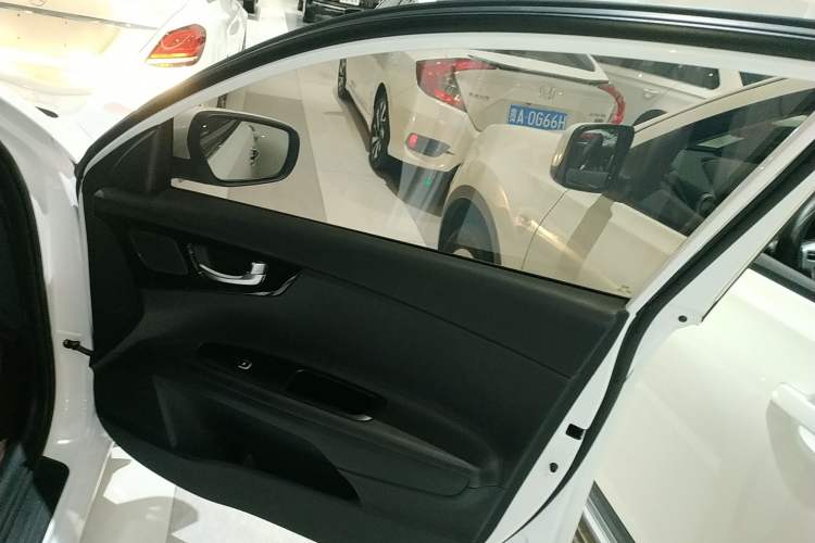 Used Kia K4 2017 1.8L Automatic GLS