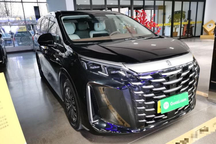 Used BYD Xia 2025 DM-i 1.5T 100km Supreme Edition
