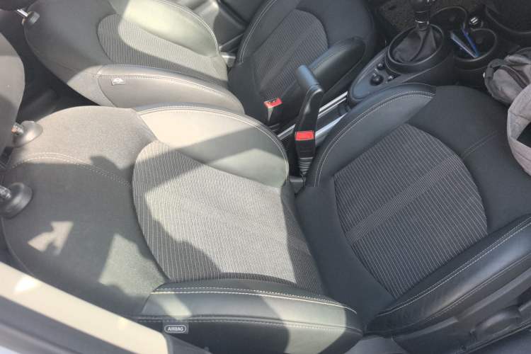 Used  Countryman 2014 1.6T COOPER S
