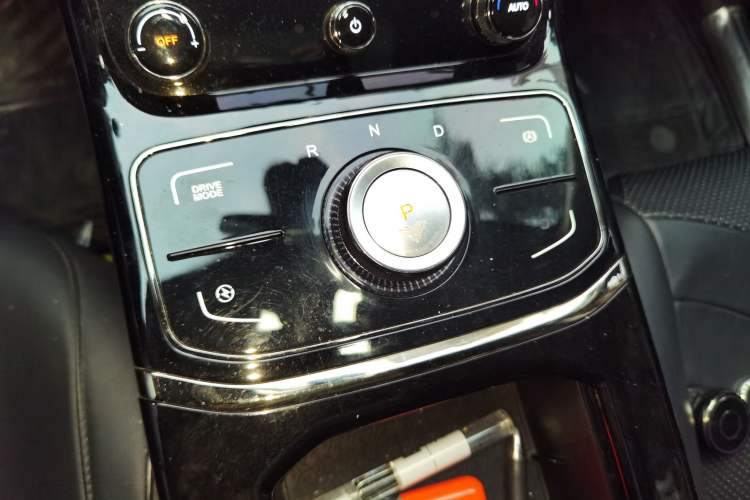 Used NETA U 2022 Zhi400 Pro Ternary Lithium