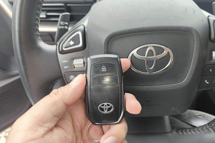 Used Toyota bZ3 2023 616 km Long-Range Premium