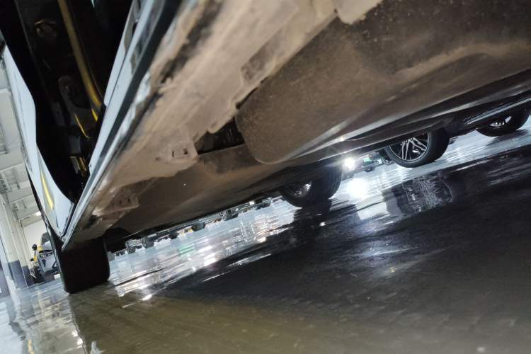 Used Toyota Sienna 2023 2.5L Hybrid Deluxe Edition
