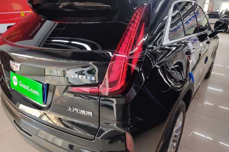 Used Cadillac XT4 2024 28T Two-Wheel-Drive Luxury Version
