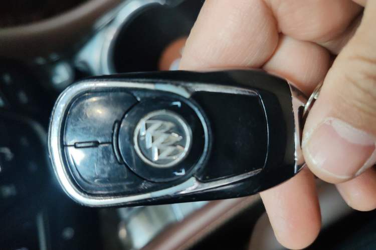 Used Buick Envision 2014 28T Four-Wheel Drive Luxury Model
