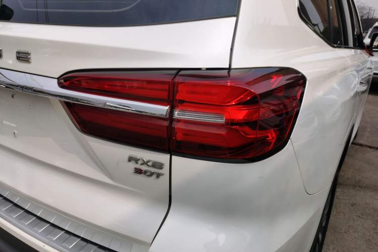 Used Roewe RX8 2019 30T Two-Wheel Drive Supreme Flagship Edition