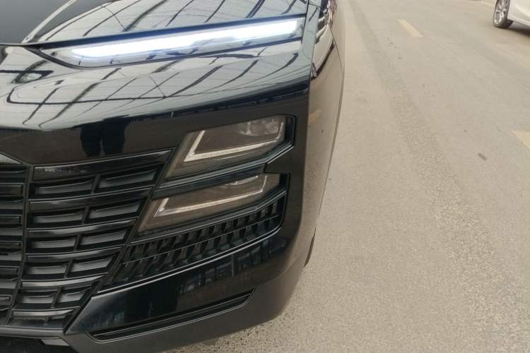 Used JETOUR Dashing 2024 1.5T DCT Starlight Shine Pro Edition
