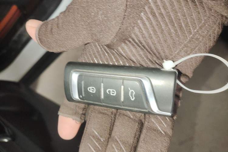 Used GAC Trumpchi GS4 2018 235T Automatic Two-Wheel Drive Luxury Smart Connectivity Millionth Anniversary Edition
