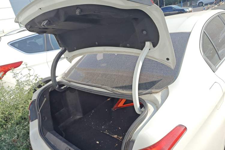 Used Peugeot 408 2015 1.2T Automatic Luxury Edition
