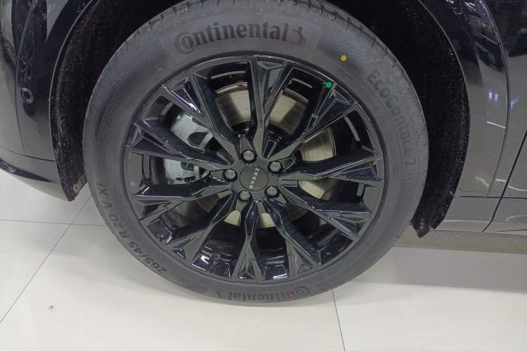 Used Zeekr 7X 2025 100 kWh Long-Range Rear-Wheel Drive with Intelligent Driving Features
