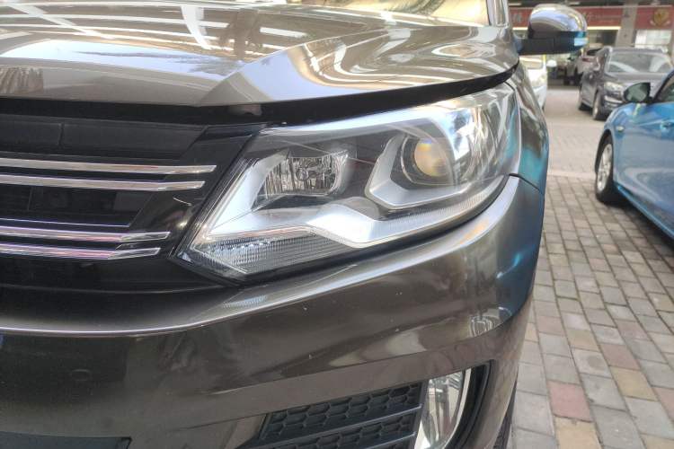 Used Volkswagen Tiguan 2015 1.8TSI Automatic Two-Wheel Drive Trend Edition
