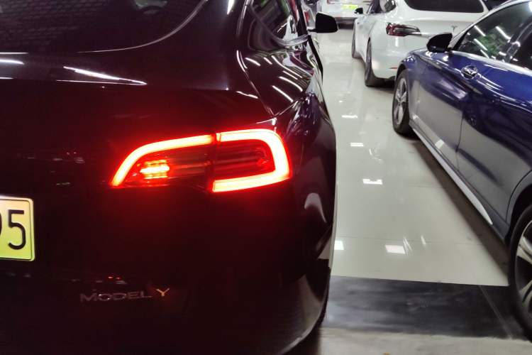 Used Tesla Model Y 2022 Revised Version Long-Range All-Wheel Drive
