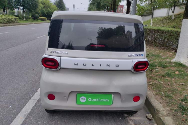 Used Wuling Hongguang MINIEV 2024 3rd Generation 215km Youth Edition
