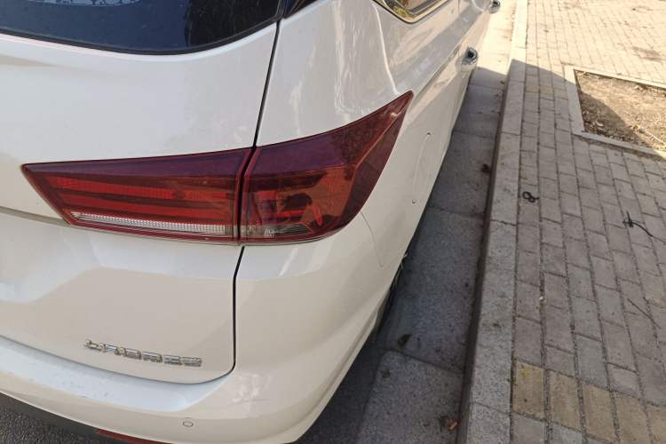 Used Baojun 360 2019 1.5L Manual Luxury Model China VI Standard
