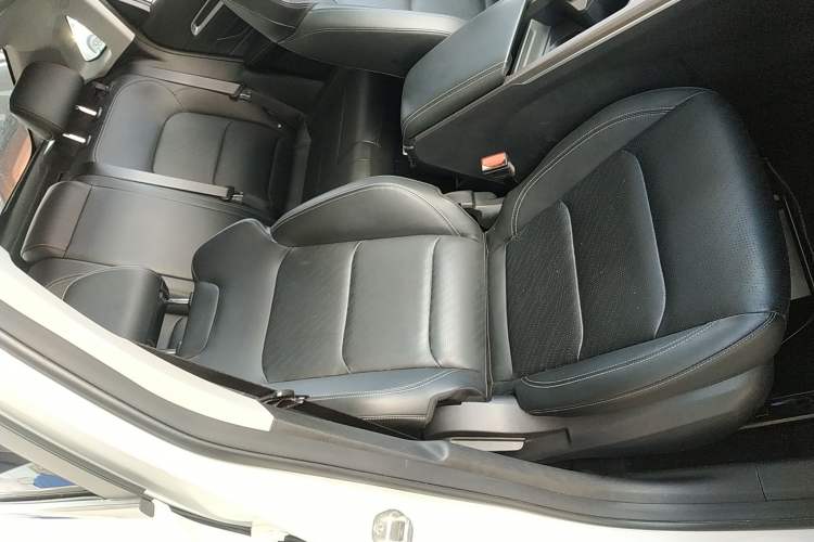 Used Geely Auto Emgrand 2022 4th Generation 1.5L CVT Luxury Model