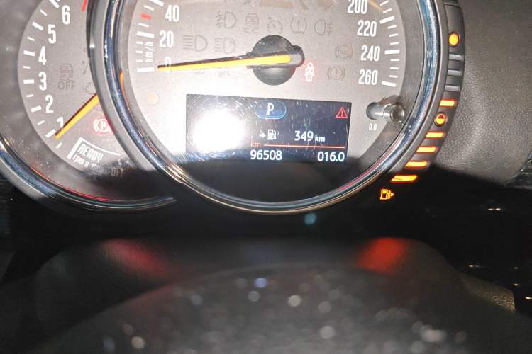 Used  Clubman 2016 Revised Version 2.0T COOPER S Geek Edition
