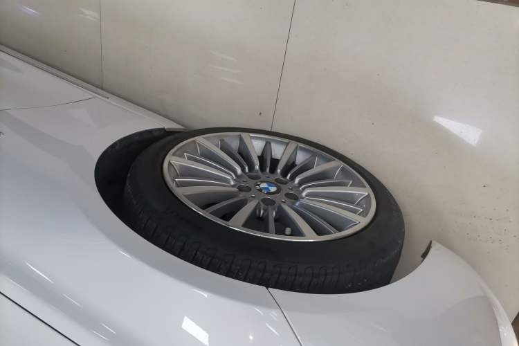 Used BMW 3 Series 2018 320Li Leading Luxury Package
