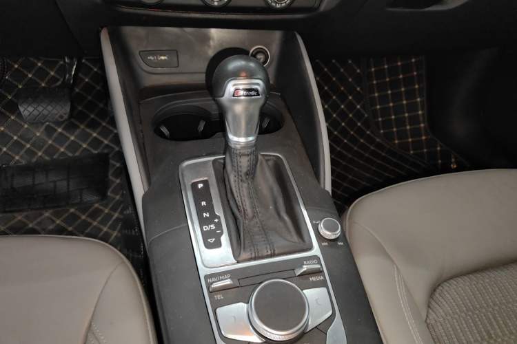 Used Audi A3 2020 Limousine 35 TFSI Style Edition China VI Emission Standard
