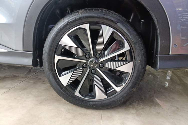 Used BYD Song PLUS New Energy 2025 DM-i 112KM Prestige Model
