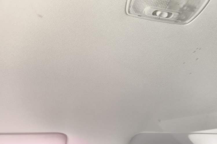 Used Honda Jade 2013 1.8L automatic Comfort version 5 seats