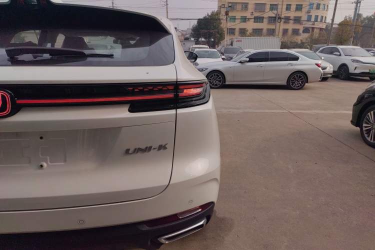 Used Changan UNI-K iDD 2024 Chuzhi iDD 1.5T 135km Smart & Fun Model
