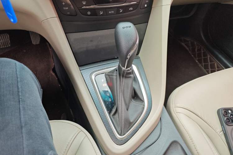 Used Buick GT 2019 15T Dual-Clutch Connected Elite Model China VI
