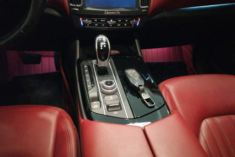 Used Maserati Levante 2016 3.0T Standard Edition
