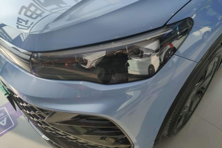 Used Volkswagen Tiguan L 2024 PRO 380TSI Four-Wheel Drive R-Line Prestige Edition
