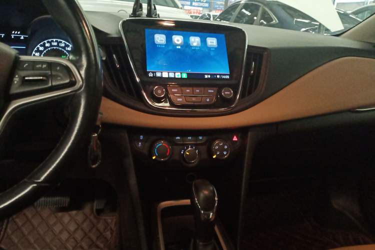 Used Chevrolet Monza 2022 320 Automatic Enjoyment Sunroof Version
