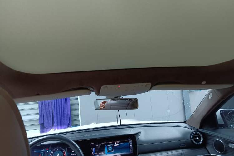 Used Mercedes-Benz E-Class 2020 Restyled E 300 L Sporty and Stylish Edition
