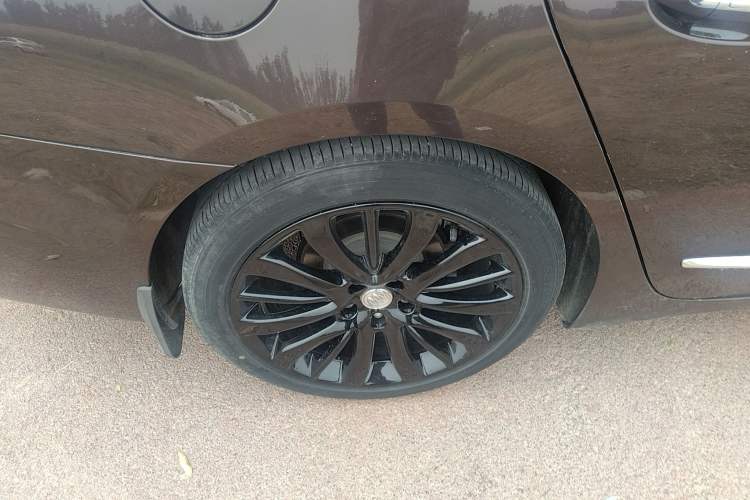 Used Buick LaCrosse 2016 28T Flagship Model
