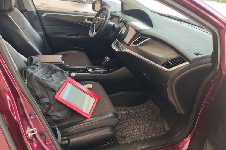 Used Honda Jade 2017 1.8L automatic Comfort version 5 seats