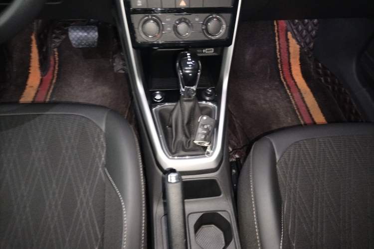 Used Volkswagen T-Cross 2023 280TSI DSG Comfort Edition
