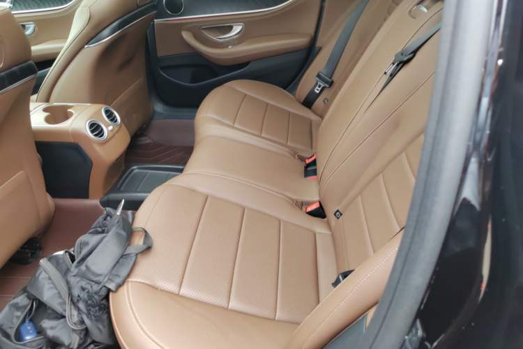 Used Mercedes-Benz E-Class 2018 Facelift E 200 L Sport Edition
