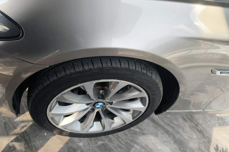 Used BMW 5 Series 2017 525Li Leading Model