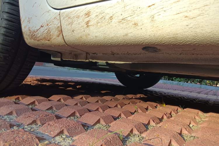 Used Kia K2 2015 Hatchback 1.4L AT GLS Cool Edition
