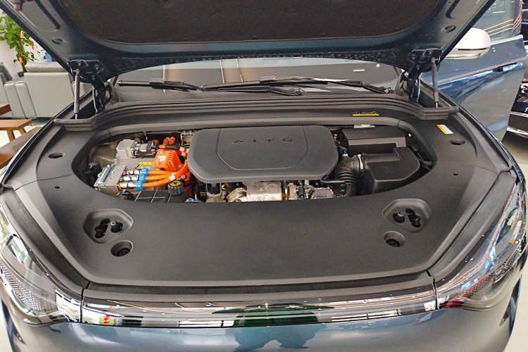 Used Hima AITO M9 2024 Range-Extended Ultra Version 52 kWh 5-Seater Model