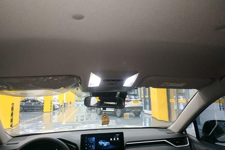 Used Toyota RAV4 2023 2.0L CVT Two-Wheel Drive Urban Edition
