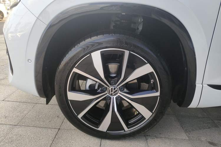 Used Volkswagen Tayron X 2023 330TSI Two-Wheel-Drive Flagship Smart Edition