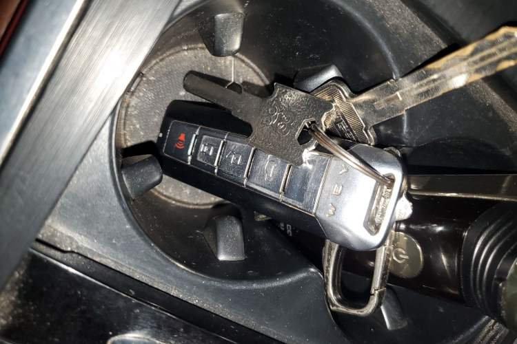 Used Wey VV5 2017 2.0T Ultra-Luxury Version
