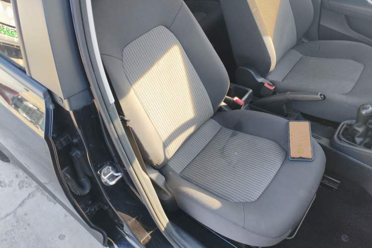 Used Volkswagen Santana 2019 1.5L Manual Fashion Edition China VI Standard
