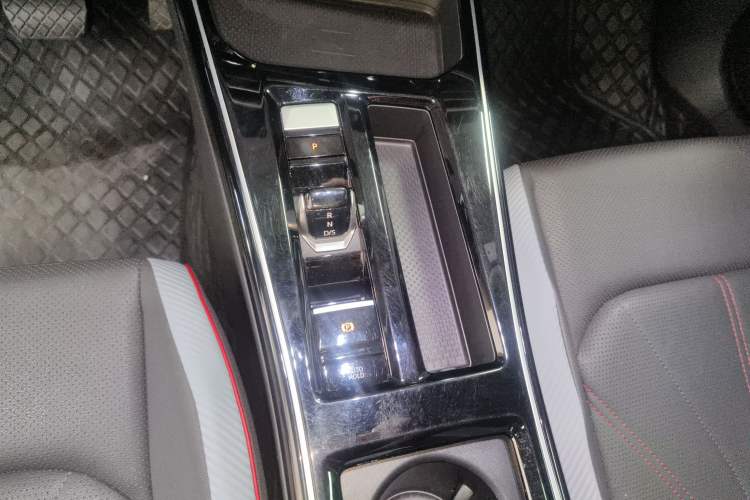 Used Volkswagen Lamando 2022 Lavida L 280TSI DSG Cool & Spicy Edition