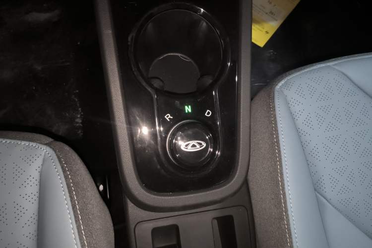 Used Chery Little Ant 2024 Revised Version Youth Edition 251 km True Love Edition 25.05 kWh
