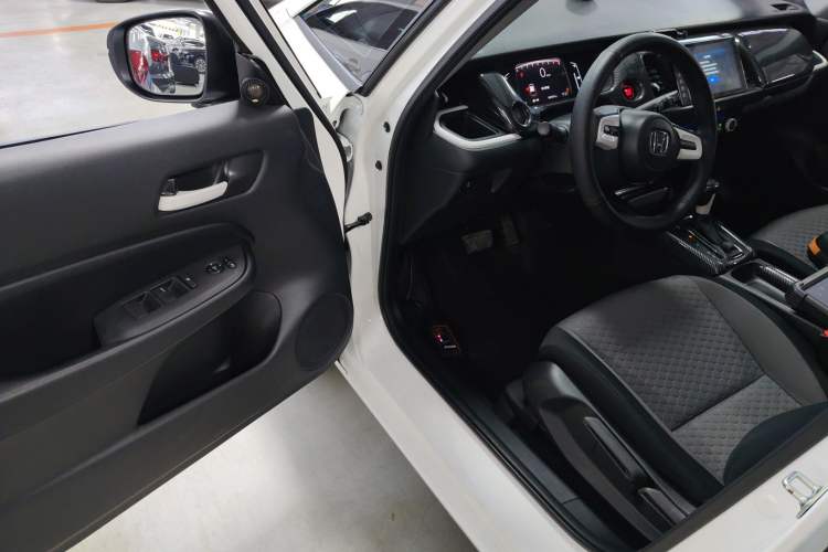 Used Honda Fit 2021 1.5L CVT Trend Edition
