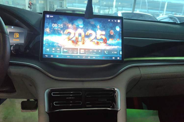 Used BYD Song PLUS New Energy 2025 DM-i 112KM Prestige Model
