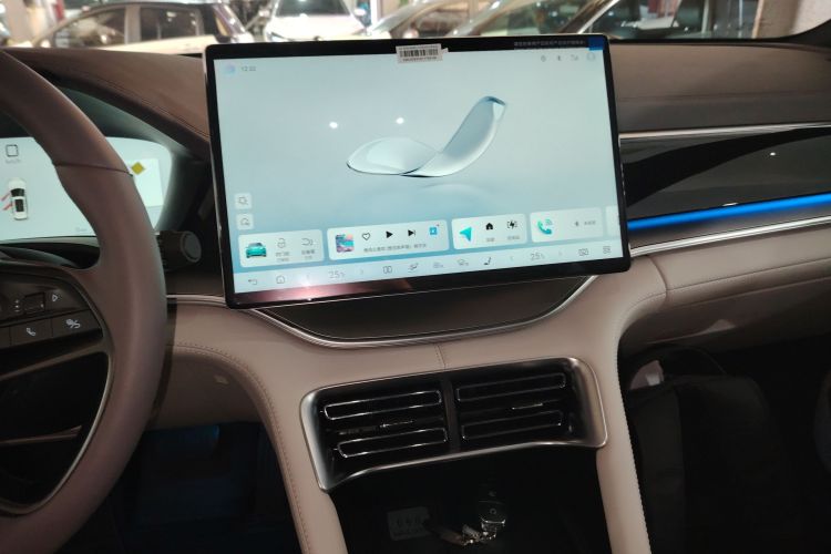 Used BYD Song PLUS New Energy 2025 EV Intelligent Driving Version 520km Premium Model
