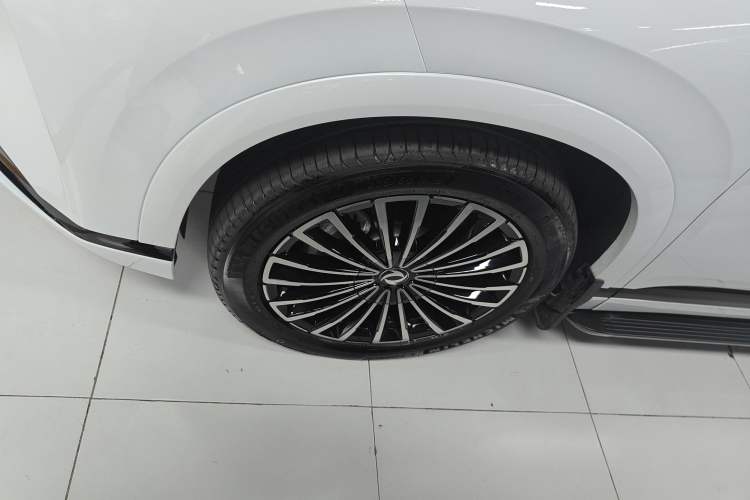 Used Dongfeng Aeolus Aeolus L8 2025 Model 185KM Dream Edition