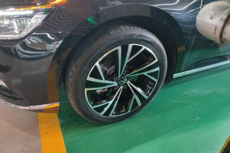 Used Volkswagen Magotan 2020 330TSI DSG Luxury Edition
