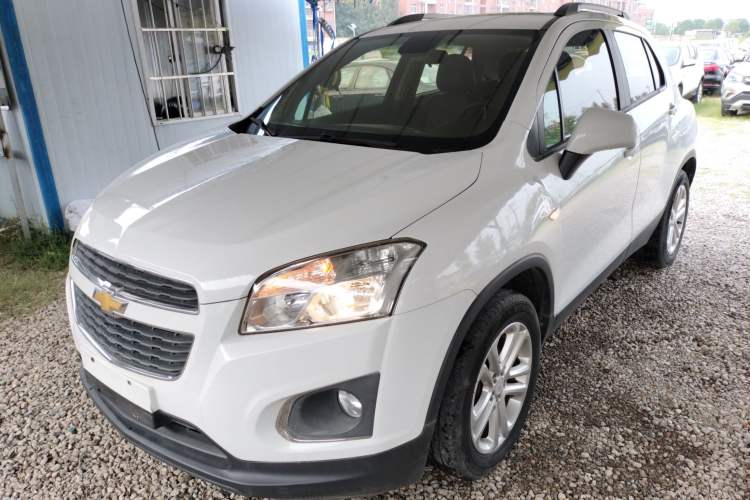 Used Chevrolet Trax 2016 1.4T Manual Two-Wheel Drive Comfort Version with Sunroof
